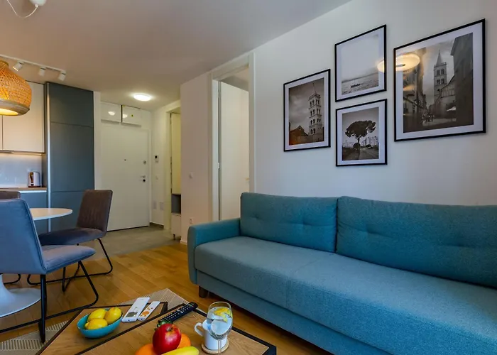 Campanula Apartment With Balcony
